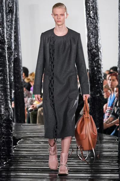 Look 26